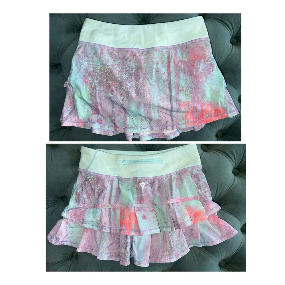 Lululemon Girls Ivivva Ruffle Back Skort Skirt Size 10